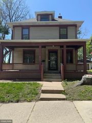 1525 Hillside Avenue N, Minneapolis, MN 55411