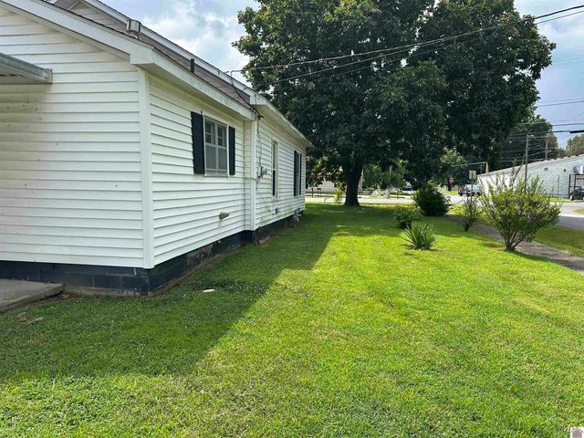 3102 SCHNEIDMAN ROAD, Paducah, KY 42003