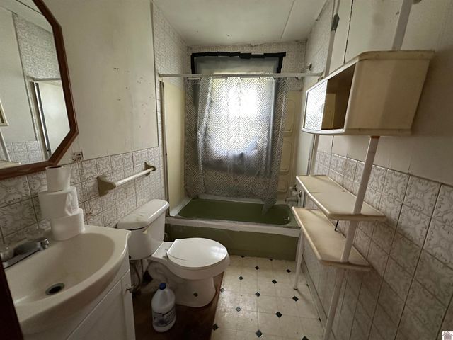 3102 SCHNEIDMAN ROAD, Paducah, KY 42003