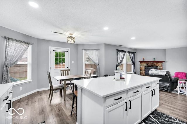 2253 Edgewater, Plainfield, IN 46168