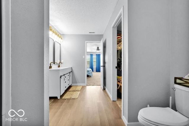 2253 Edgewater, Plainfield, IN 46168