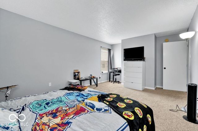 2253 Edgewater, Plainfield, IN 46168