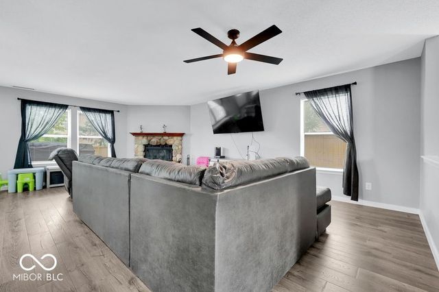 2253 Edgewater, Plainfield, IN 46168