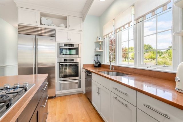 69 Rachael Terrace, Westfield, MA 01085