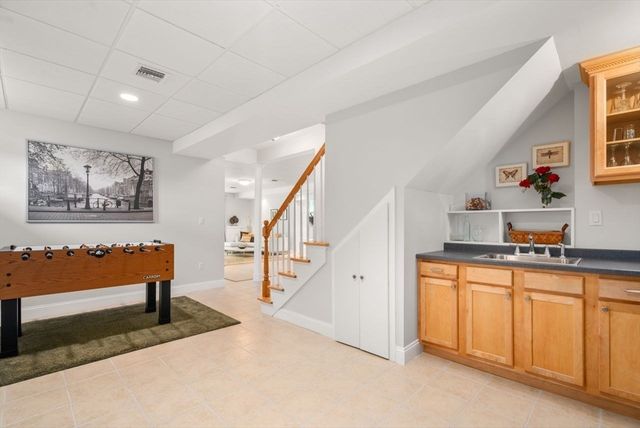 69 Rachael Terrace, Westfield, MA 01085