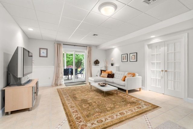 69 Rachael Terrace, Westfield, MA 01085