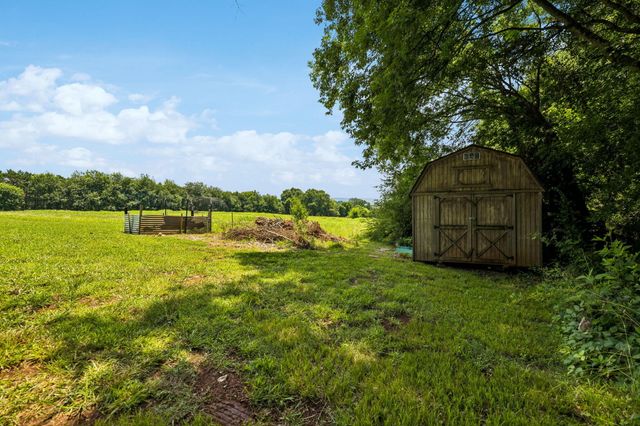 133 Columbus Landing, Delano, TN 37325