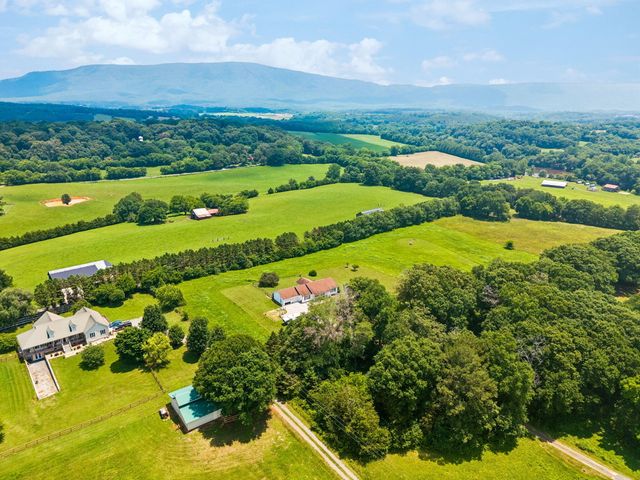 133 Columbus Landing, Delano, TN 37325