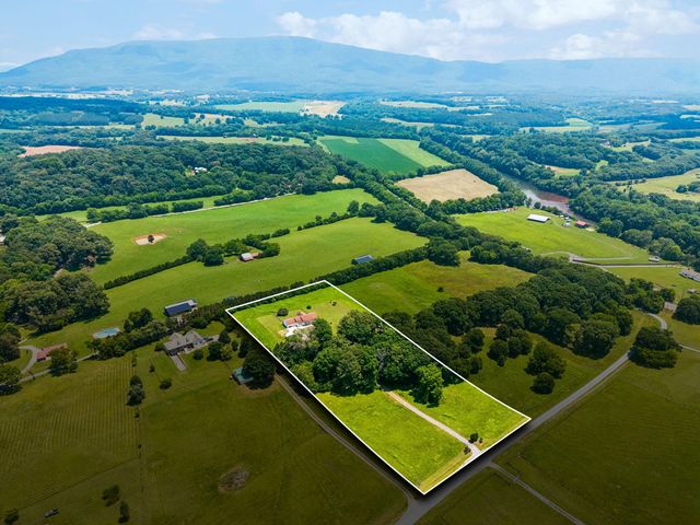 133 Columbus Landing, Delano, TN 37325