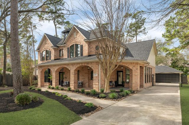 35 Dewdrift Place, The Woodlands, TX 77382
