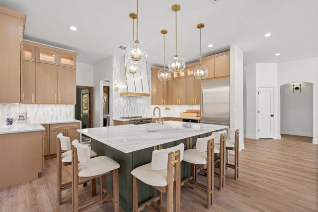 35 Dewdrift Place, The Woodlands, TX 77382