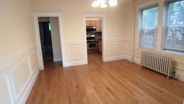 31 Gilbert Rd 2, Belmont, MA 02478