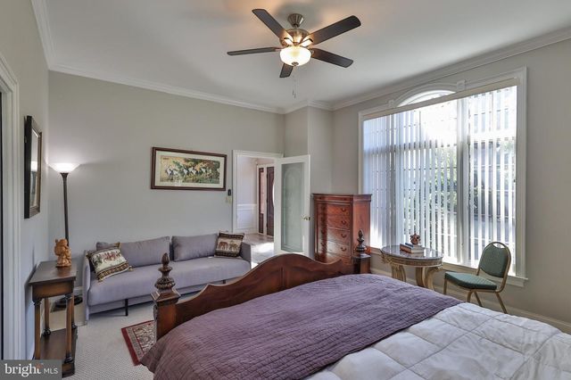 19 SPRING WOOD DR, Allentown, PA 18104