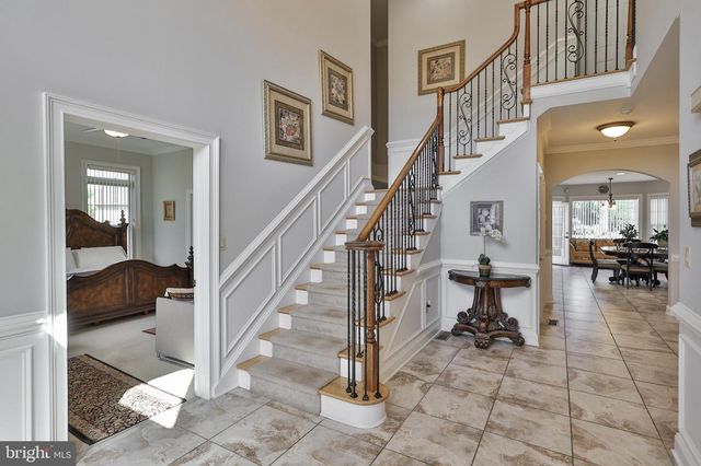 19 SPRING WOOD DR, Allentown, PA 18104