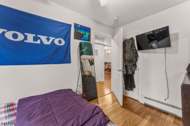 83 Village Rd, Pequannock Twp., NJ 07444