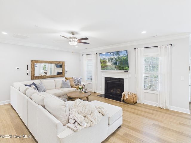 409 Piney Oak Drive, Carthage, NC 28327