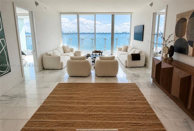 700 NE 26th Ter 1402, Miami, FL 33137