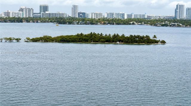 700 NE 26th Ter 1402, Miami, FL 33137