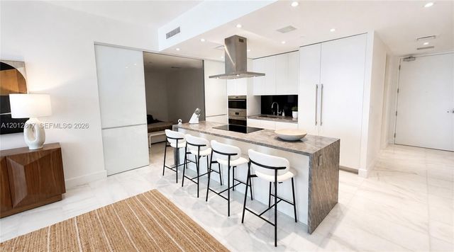 700 NE 26th Ter 1402, Miami, FL 33137