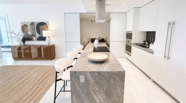 700 NE 26th Ter 1402, Miami, FL 33137
