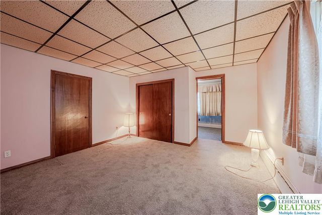 1046 3rd Street, North Catasauqua Bor, PA 18032