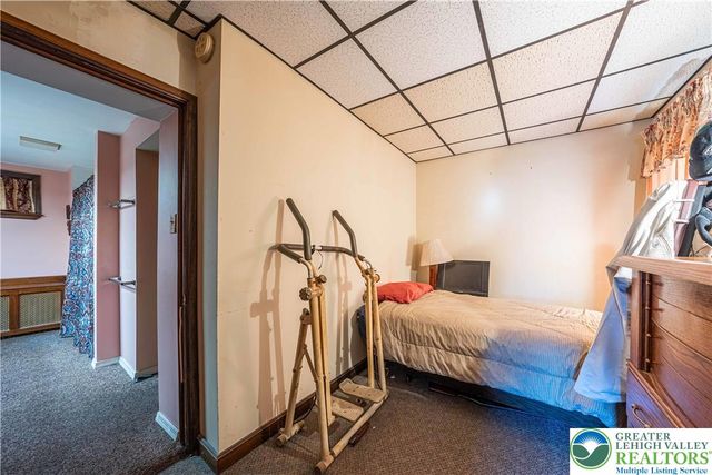 1046 3rd Street, North Catasauqua Bor, PA 18032