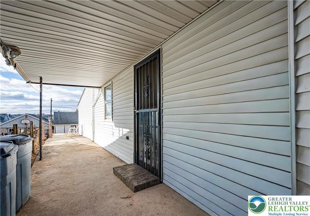 1046 3rd Street, North Catasauqua Bor, PA 18032