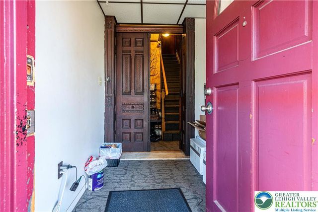 1046 3rd Street, North Catasauqua Bor, PA 18032