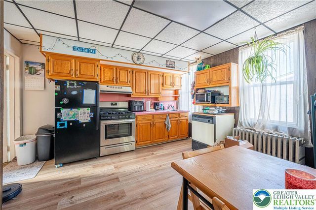 1046 3rd Street, North Catasauqua Bor, PA 18032