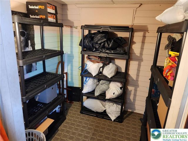 1046 3rd Street, North Catasauqua Bor, PA 18032