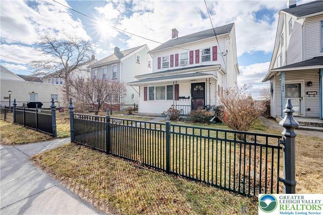 1046 3rd Street, North Catasauqua Bor, PA 18032