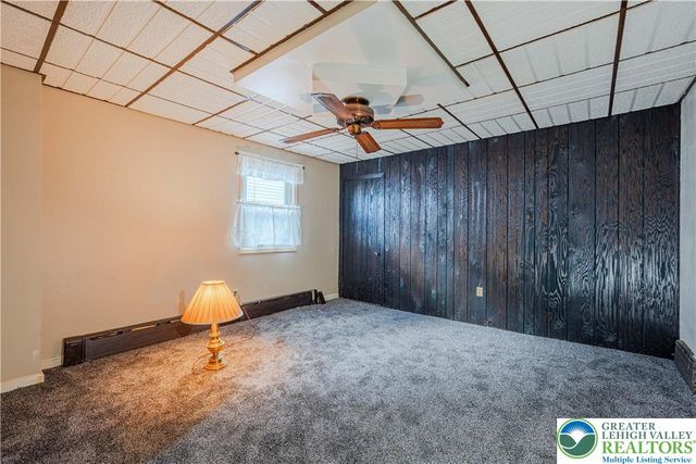 1046 3rd Street, North Catasauqua Bor, PA 18032