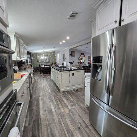 476 Road 5005, Cleveland, TX 77327