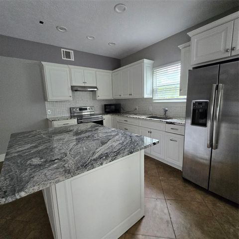476 Road 5005, Cleveland, TX 77327