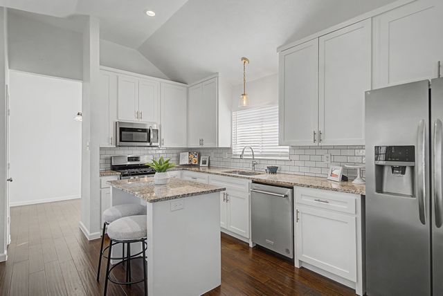 2213 Riverplace Drive, Flower Mound, TX 75028