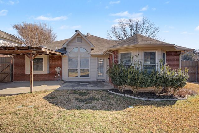 2213 Riverplace Drive, Flower Mound, TX 75028