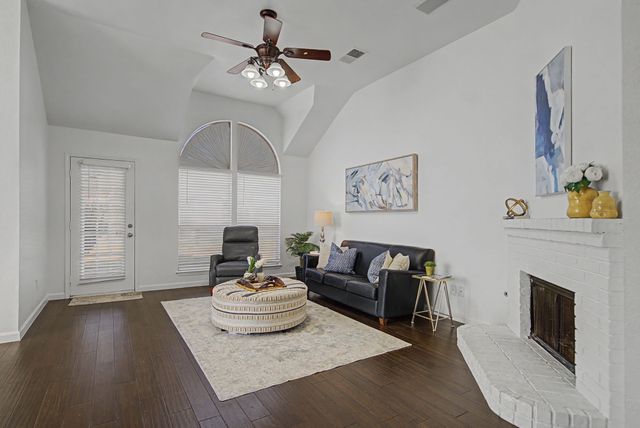 2213 Riverplace Drive, Flower Mound, TX 75028