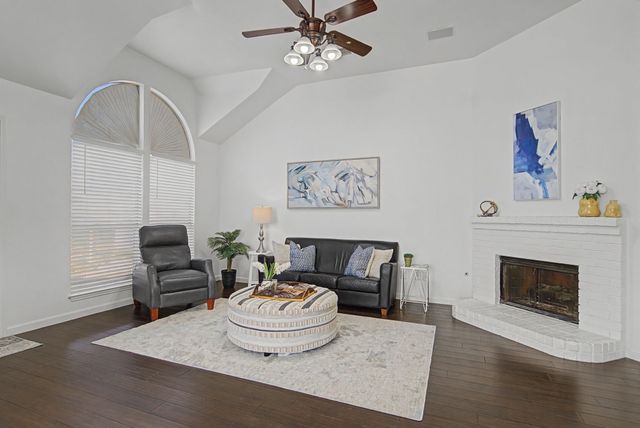 2213 Riverplace Drive, Flower Mound, TX 75028