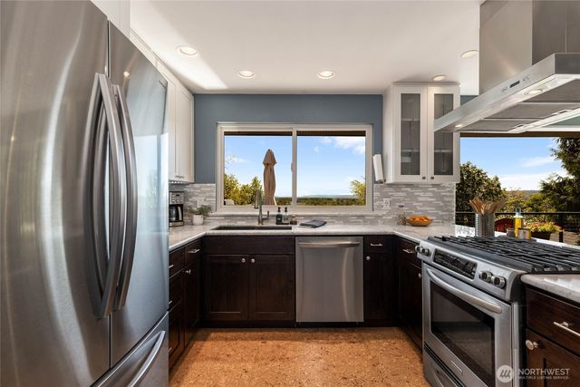7841 S 135th Street, Seattle, WA 98178