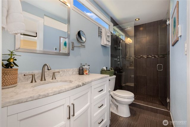 7841 S 135th Street, Seattle, WA 98178