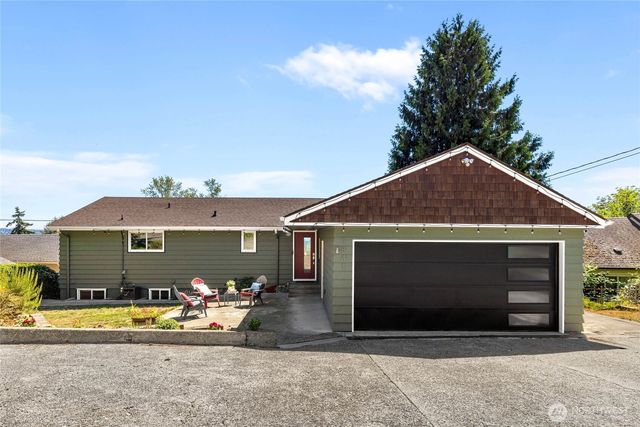 7841 S 135th Street, Seattle, WA 98178