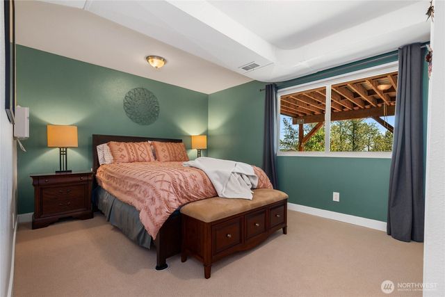7841 S 135th Street, Seattle, WA 98178