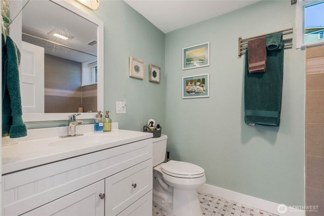 7841 S 135th Street, Seattle, WA 98178