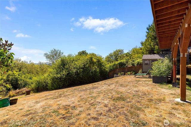 7841 S 135th Street, Seattle, WA 98178