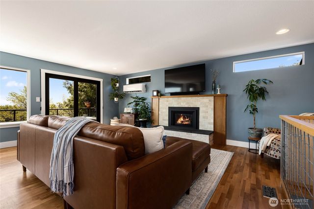 7841 S 135th Street, Seattle, WA 98178