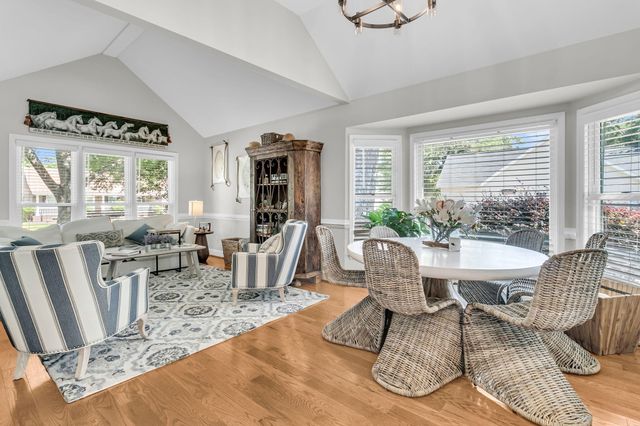 113 Oyster Point Row, Charleston, SC 29412