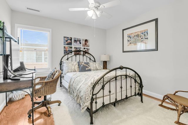 113 Oyster Point Row, Charleston, SC 29412