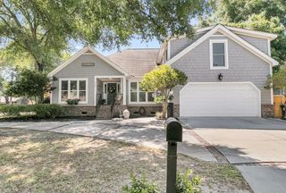 113 Oyster Point Row, Charleston, SC 29412