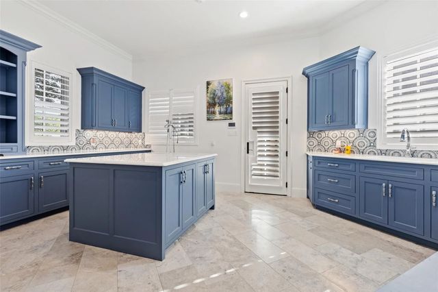 935 W Dove Road, Southlake, TX 76092