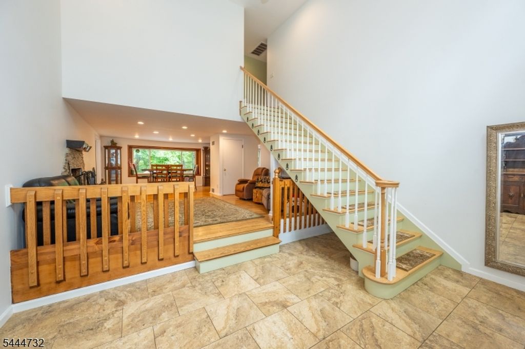 89 Moraine Rd, Parsippany-troy Hills Twp., NJ 07950 — photo 5